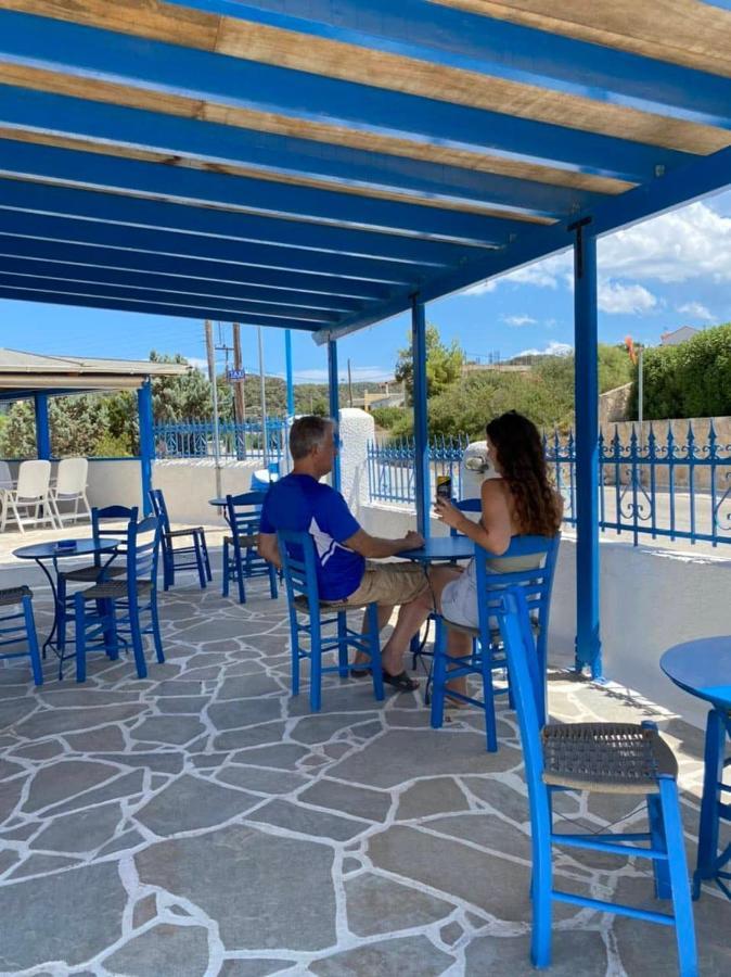 Blue Dolphin Studios And Apartment Vagia  Buitenkant foto