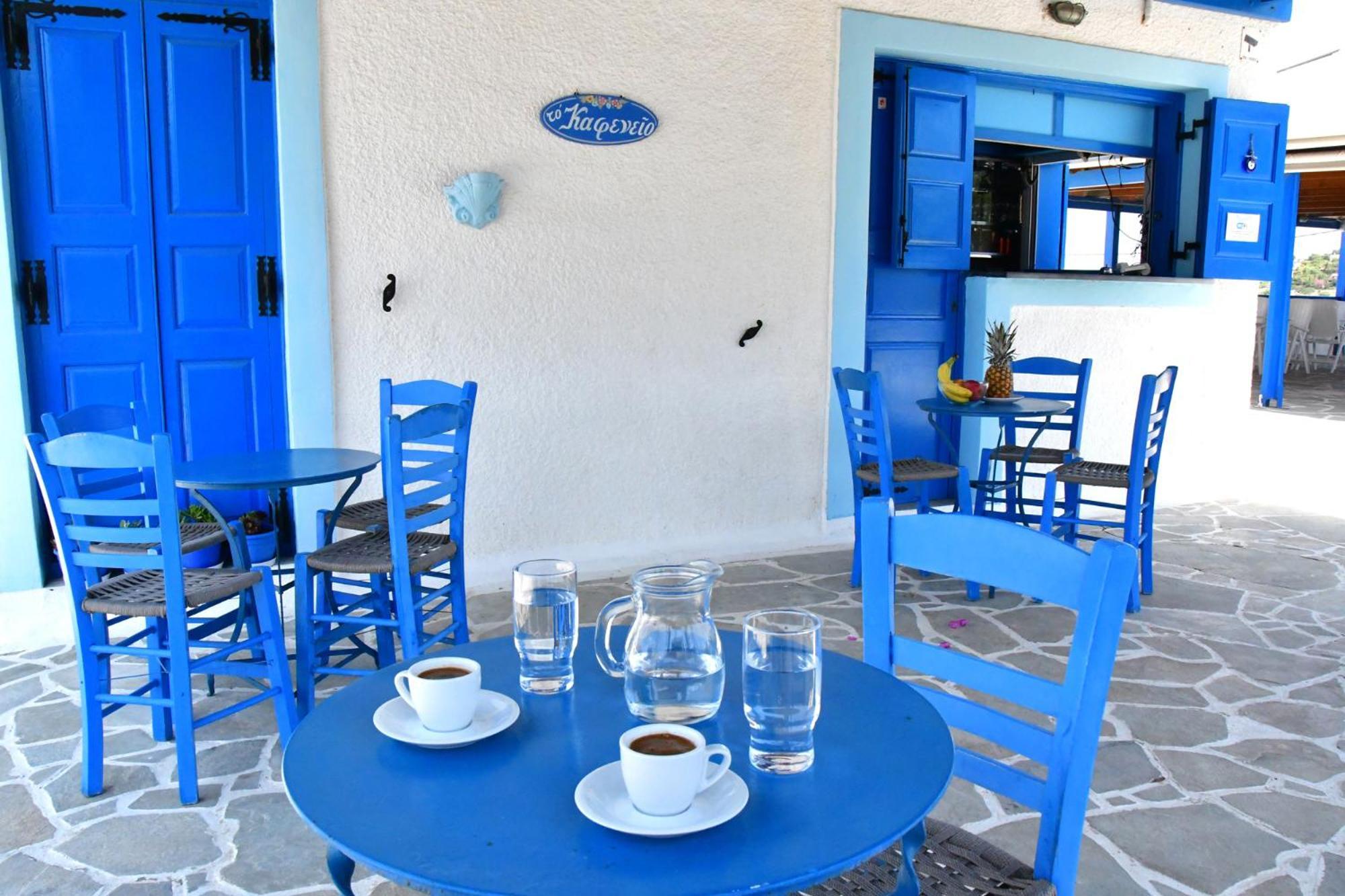 Blue Dolphin Studios And Apartment Vagia  Buitenkant foto