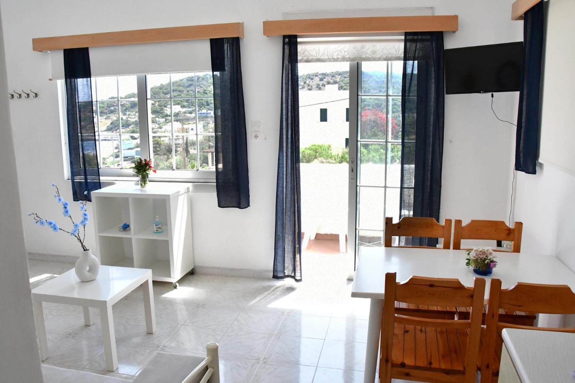 Blue Dolphin Studios And Apartment Vagia  Buitenkant foto